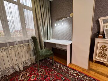 Köhnə tikili: Sumqayıt, 4 otaqlı, Köhnə tikili, 114 kv. m — 2