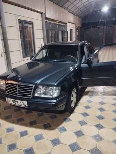 крыло мерс 203: Mercedes-Benz W124: 1994 г., 2.5 л, Механика, Дизель, Седан