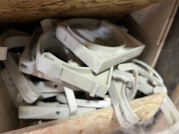 продам дрель: Түтүк кармагыч (клипса, хомут), Материалы: Пластик