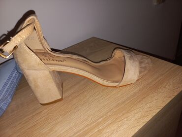 kožne ženske čizme: Sandale, 38