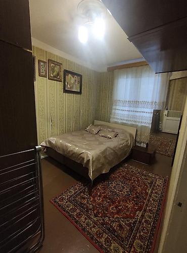 ev satisi: Bakı, Yasamal, 3 otaqlı, Köhnə tikili, m. Elmlər Akademiyası, 80 kv. m — 1