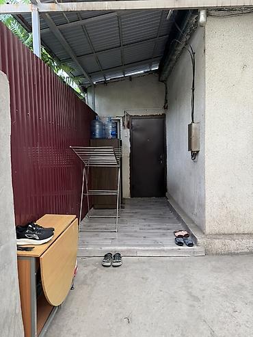 Продажа полдома: 🏡 Продаётся полдома в престижном районе Район нижний (15мин от ЦУМа) — 22