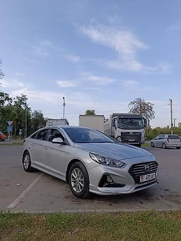 Hyundai Sonata: 2019 г., 2 л, Автомат, Газ, Седан