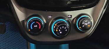 Chevrolet: Chevrolet Spark: 2016 г., 1 л, Вариатор, Бензин, Хэтчбэк — 14