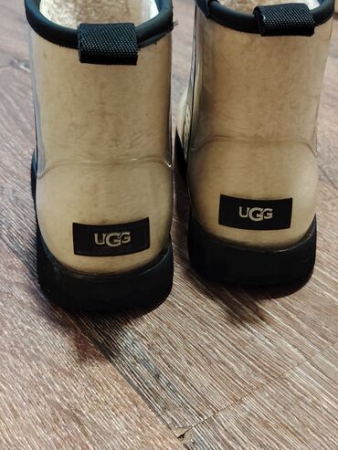 Čizme: Čizme, UGG, 38 — 8