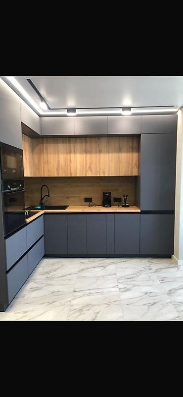 bar stulları: Sifarişlə mətbəx dəsti, Özü çəkən petlələr, Parlaq laminat, Pulsuz çatdırılma — 10