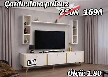 taxt altlığı: TV stendi və divar modulu dəsti - Rəng: ağ, qızılı detallarla - — 1
