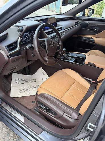 ешка 301: Lexus ES: 2021 г., 2.5 л, Вариатор, Гибрид, Седан — 6