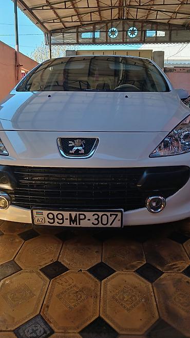 99 maşını: Peugeot 307: 2 l | 2005 il 150000 km Hetçbek — 8