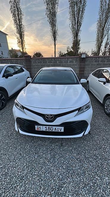 таета аурис: Toyota Camry: 2020 г., 2.5 л, Автомат, Бензин, Седан — 2