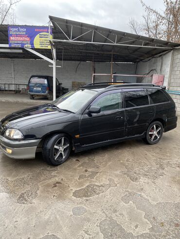 Toyota: Toyota Caldina: 2000 г., 2 л, Автомат, Бензин, Универсал