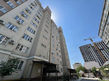 эмарк жибек жолу: 1 комната, 32 м², Элитка, 4 этаж, Евроремонт