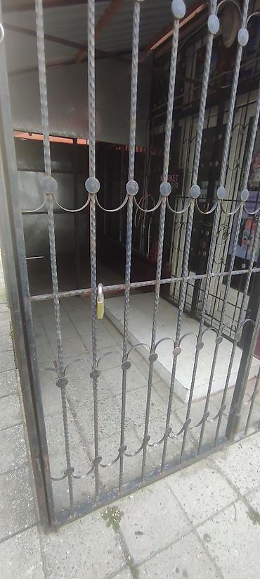 Rəf vitrinləri: Sumqayıt s.13 mk obyekt satılır mağaza kimi istifadə olunub sənədi — 10