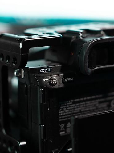 Фотоаппараты: Продается аппарат с комплектом Sony a7 III Sony 25-105 EF/4 G OSS — 9