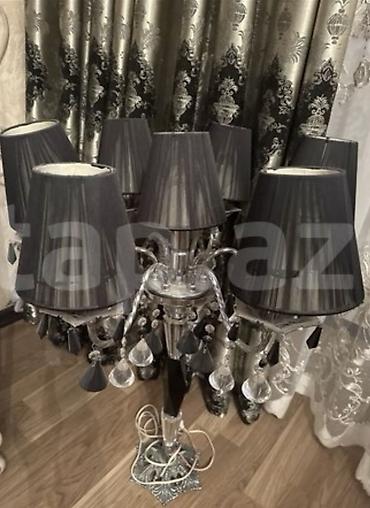 - Klassik üslubda masaüstü/torşer tipli lampa - 5 ədəd abajurlu qol