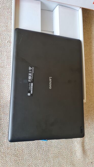 Tableti: Lenovo Tab E10 tablet uređaji Lenovo Tab E10 (dva komada na slikama) — 13