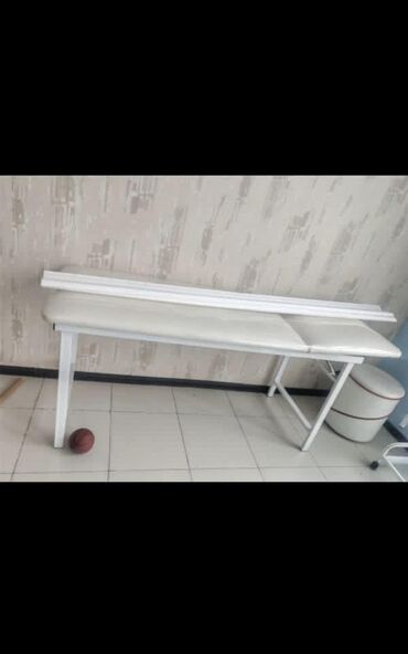 Mətbəx mebeli: Kuşetka oturacaq ilə birgə 100₼.
Ünvan Sumqayıt.
Mehi Ⓜ️