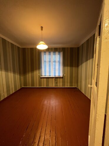 1 комнатная квартира на продажу: 3 комнаты, 68 м², Не угловая, 1 этаж, Старый ремонт