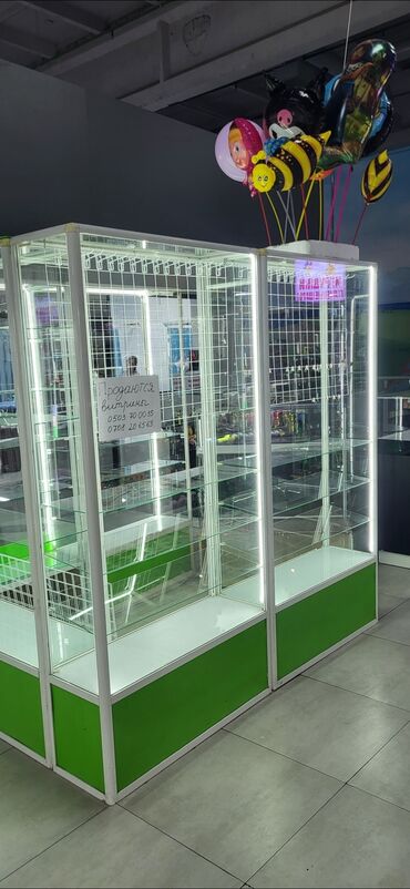 документ сканеры для проекторов презентеры: Модульная стеклянная витрина с металлической сеткой и регулируемыми