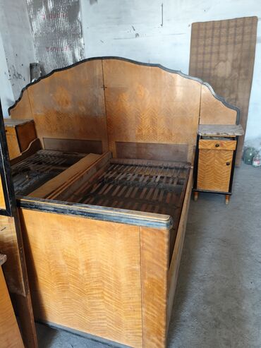 Спальные гарнитуры: Спальный гарнитур, Б/у, Двуспальная кровать, Шкаф, Комод, Дерево, Самовывоз at lalafo.kg — 4 Спальные гарнитуры: Спальный гарнитур, Б/у, Двуспальная кровать, Шкаф, Комод, Дерево, Самовывоз — 4