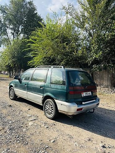 личным авто: Mitsubishi Space Wagon: 1996 г., 2 л, Механика, Бензин, Минивэн — 4