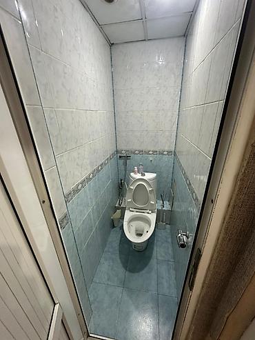 Mənzillər: Nərmanov metrosu ilə arası 2dq məsafədi parkın yanında. 1nəfər oğlan — 5