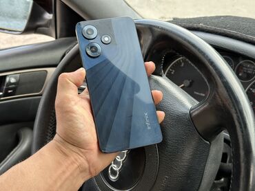 обмен на пиксель: Infinix Hot 30, Колдонулган, 256 ГБ, түсү - Көк, 2 SIM