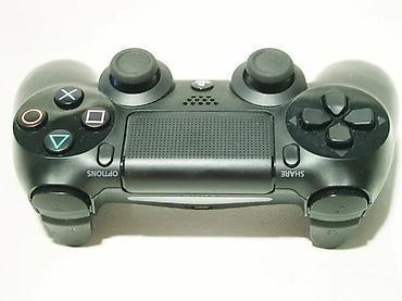 PS4 (Sony Playstation 4): U ponudi je Sony PlayStation 4.
Konzola je najnoviji SLIM model — 11