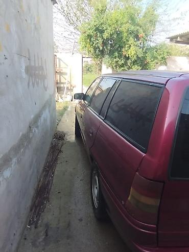 opel masin: 🚗 TƏCİLİ SATILIR! Opel Astra Caravan (universal), tünd qırmızı rəng — 3