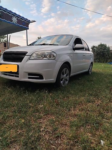 santafe 2010: Chevrolet Aveo: 1.4 l | 2010 il 263000 km Sedan — 8