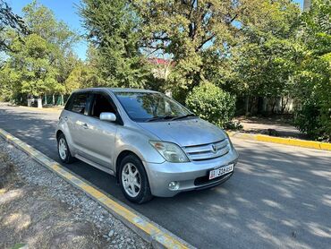 вит машина: Toyota ist: 2002 г., 1.3 л, Автоматтык, Бензин, Хетчбек