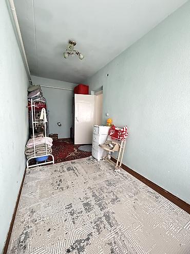Продажа квартир: 3 комнаты, 81 м², 1 этаж, Старый ремонт — 30