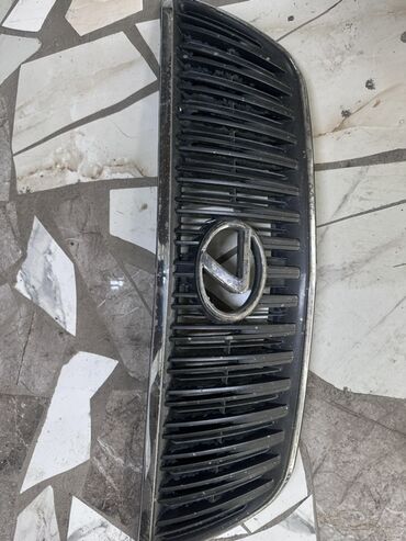 Решетки радиатора: Решетка радиатора Lexus
