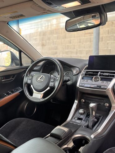 Lexus: Lexus NX: 2019 г., 2 л, Автоматические, Бензин, Кроссовер
