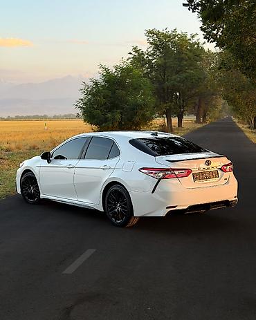 камри 70 2020: Toyota Camry: 2020 г., 2.5 л, Автомат, Бензин, Седан — 7