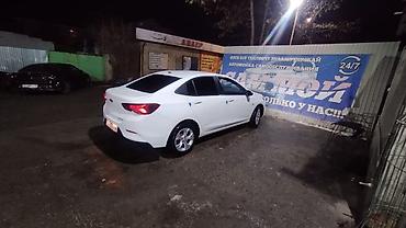 кия ро: Chevrolet Onix: 2020 г., 1 л, Автомат, Бензин, Седан — 7