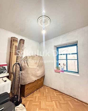 Продажа коттеджей и домов: 🏠Продается дом в с. Сокулук 🟡Комнаты: 5 🟡Участок: 8 соток 🟡Отопление — 8