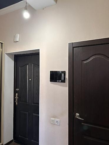Mənzil kirayələyirəm: 1 otaqlı, 33 kv. m — 5