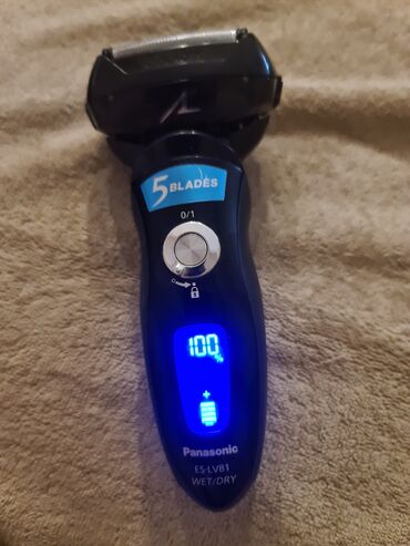 Električni brijači: Panasonic električni brijač ES‑LV81 Wet/Dry sa stanicom za čišćenje i — 10