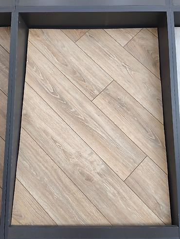 Ağac teksturalı döşəmə örtüyü – balıqqulağı (herringbone) naxışlı lalafo.az -da Ağac teksturalı döşəmə örtüyü – balıqqulağı (herringbone) naxışlı