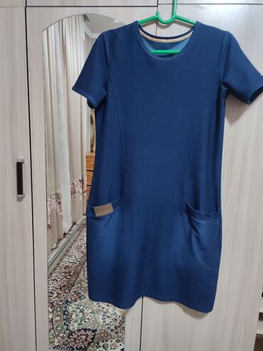 синяя платья: Повседневное платье, Средняя модель