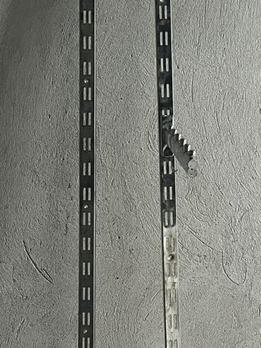 шкаф кийимдер учун: Полка для вещей и одежды, Железо