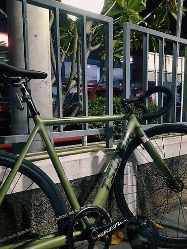 Велосипед Tsunami SNM100 в стиле fixed gear / single speed. Рама