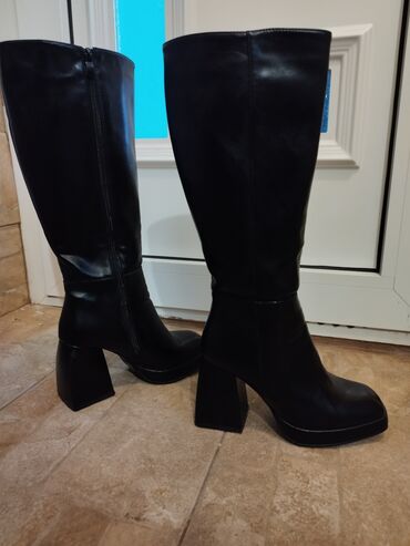 plitke cizme: High boots, 38