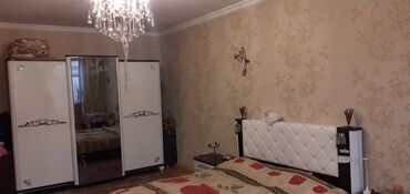 Qonaq otağı dəstləri: İşlənmiş, Masa və oturacaqlar, TV stend, Servant, Türkiyə — 6