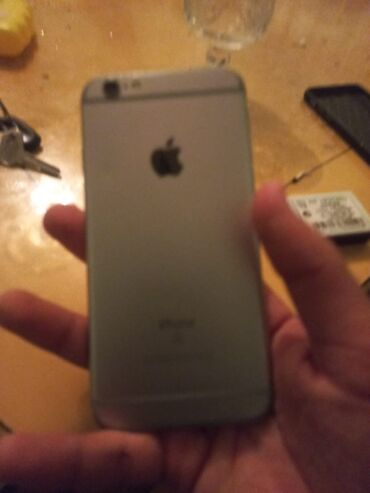 işlənmiş iphone x: IPhone 6s, < 16 GB, Gümüşü, Barmaq izi