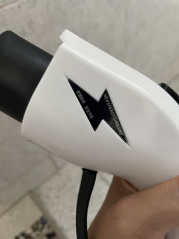 Sarj adapteri 3.5 W Byd changan Avtomobilerine gedir