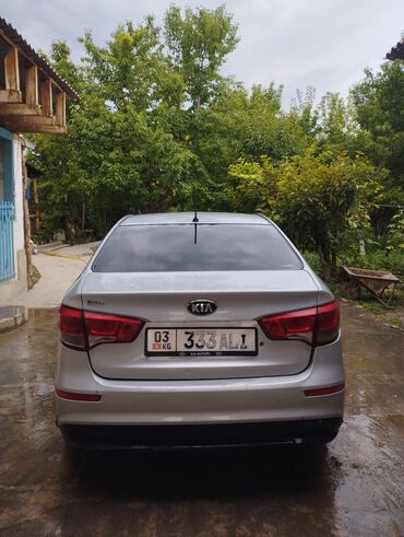 я ищу лада приора: Kia Rio: 2015 г., 1.4 л, Механика, Бензин, Седан