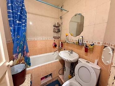индив: 3 комнаты, 53 м², Азия Молл Индивидуалка, 3 этаж, Старый ремонт — 2