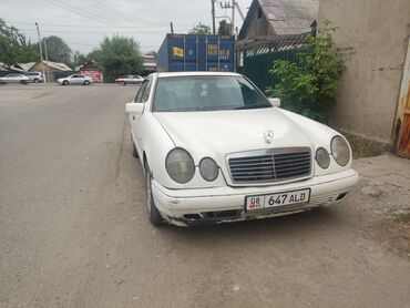 Mercedes-Benz: Mercedes-Benz E-Class: 1995 г., 3.2 л, Автомат, Газ, Седан
